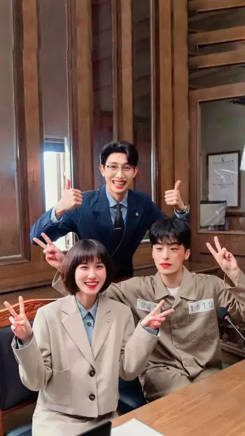 Extraordinary Attorney Woo - Eun-bin Tae-oh